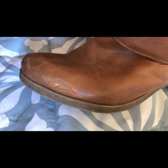 Carmel color Boot - Picture 4 of 4